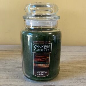 Yankee Candle Log Cabin Flannel Jar Candle